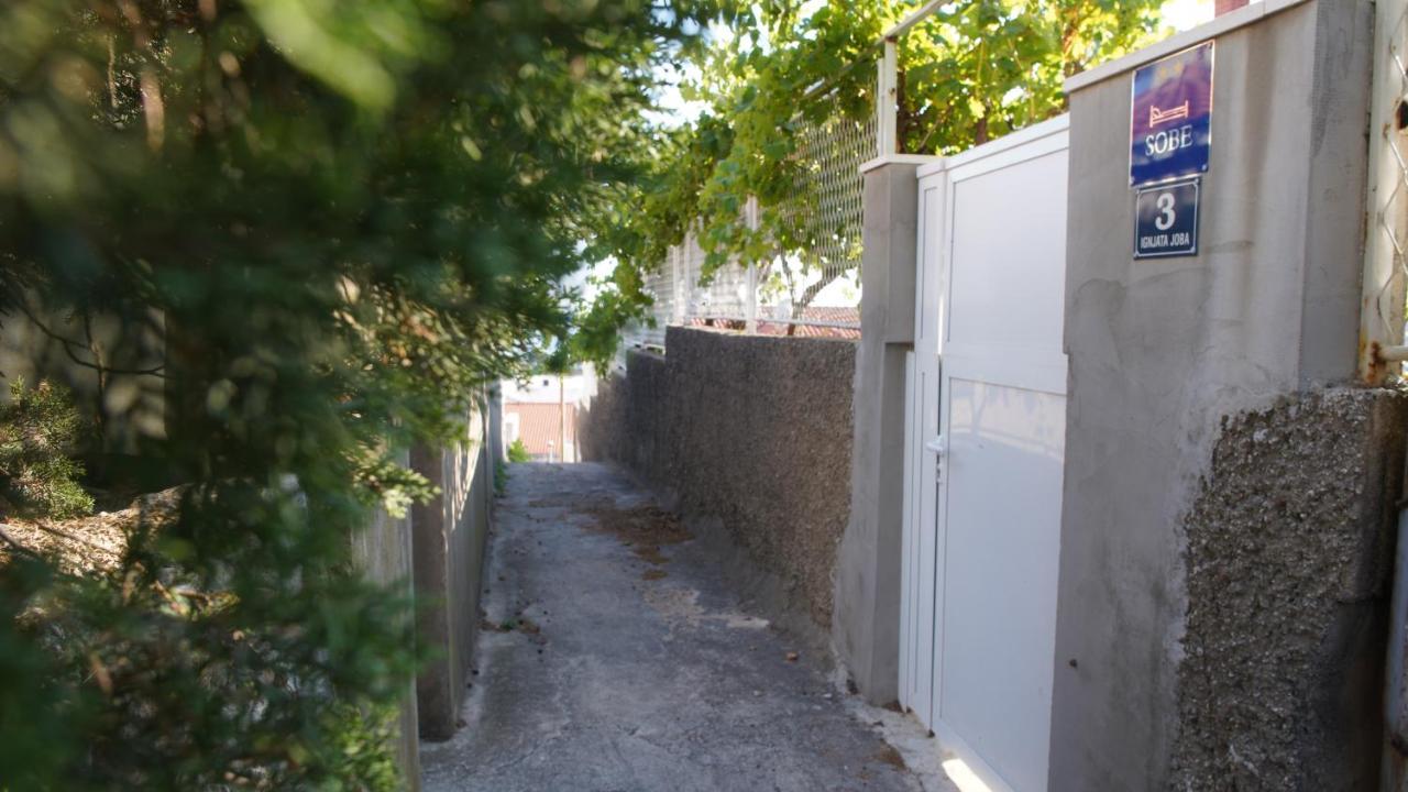 Serious Job Apartment Ντουμπρόβνικ Εξωτερικό φωτογραφία